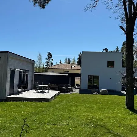Gaesthus I Nacka Villa Saltsjo-Boo Exterior photo