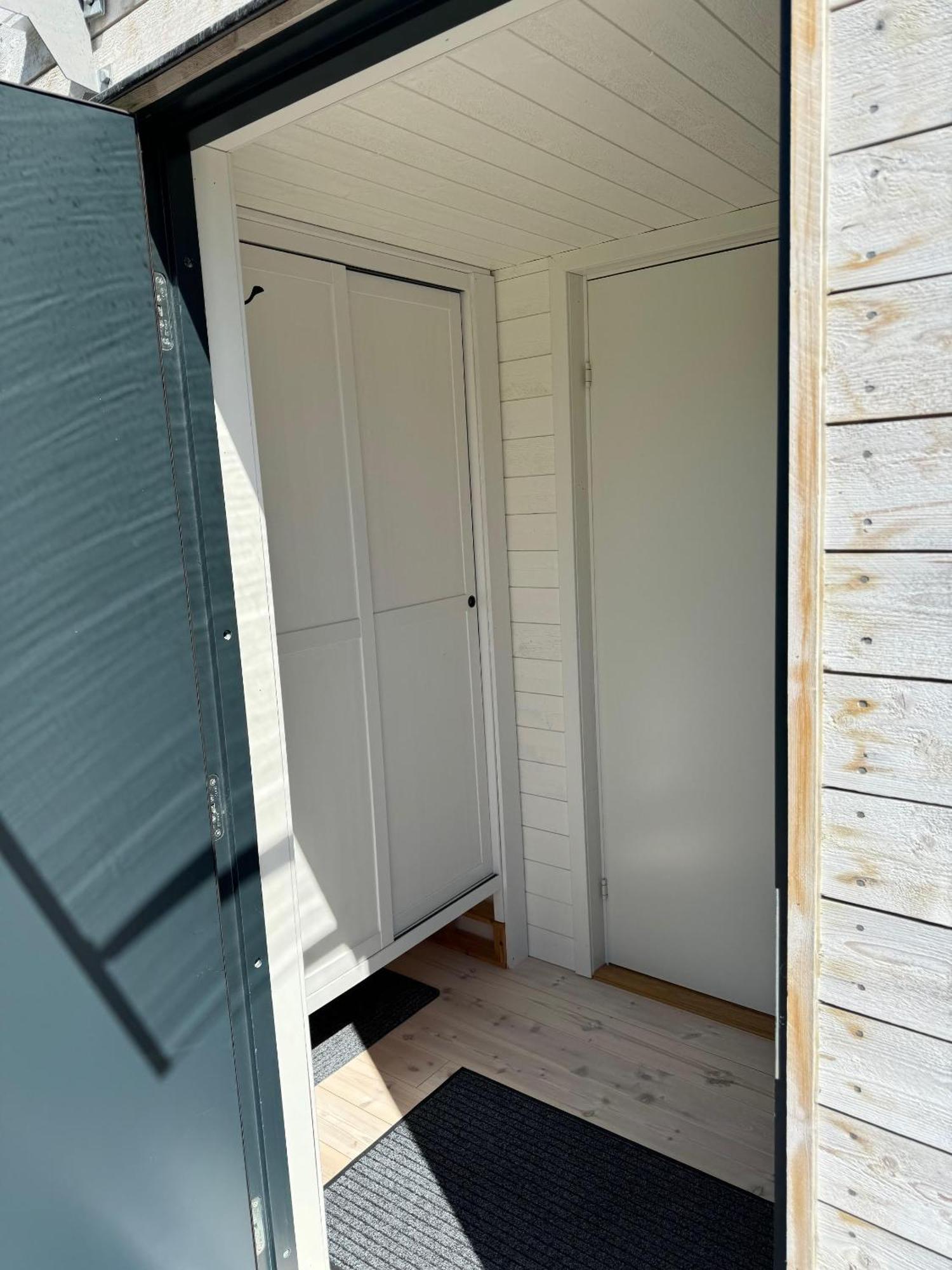 Gaesthus I Nacka Saltsjo-Boo